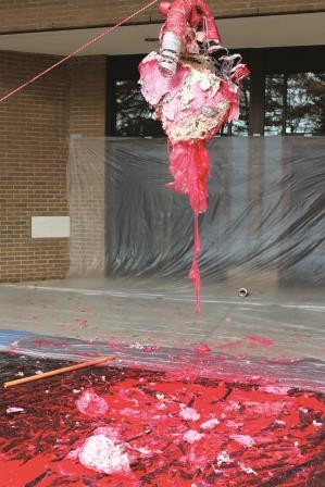 Shanna Blake's heart sculpture provides an interactive experience outside Owen Hall. (Photo by Jackson Martin)