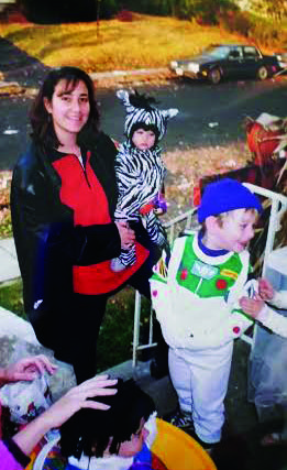 Roan Farb of yesteryear celebrates Halloween with his family. (Photo courtesy of Roan Farb)