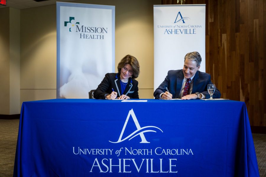 Chancellor Mary Grant and Mission Health CEO Ronald Paulus during a press conference Feb. 6. Photo courtesy of UNC Asheville.