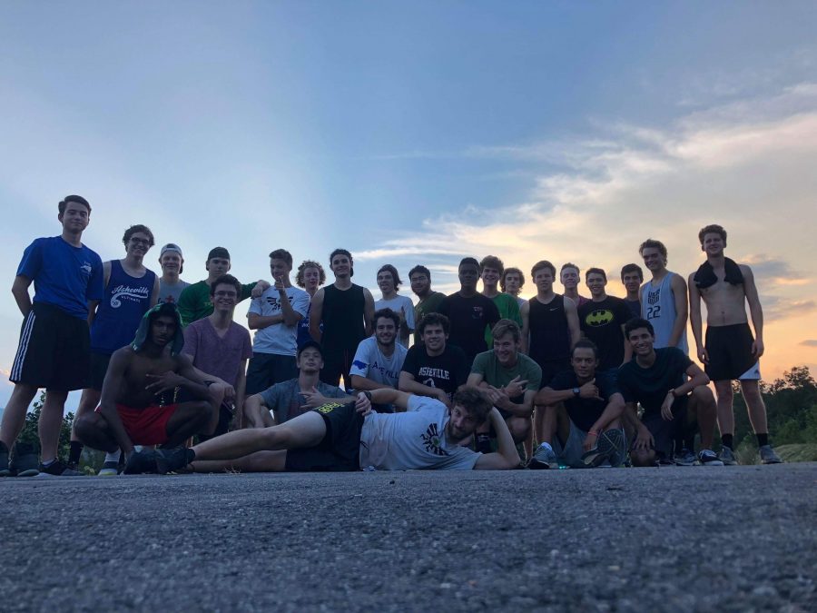 The ultimate frisbee team members prepare for their new season. Photo by Dean Merritt 