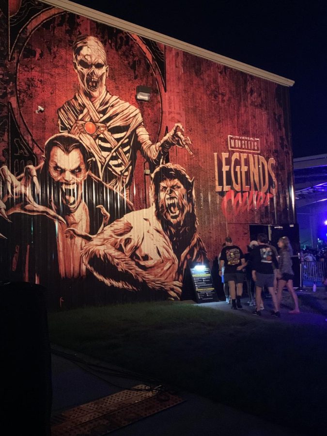 Universal’s legendary monsters clash inside the Legends Collide haunted house.
