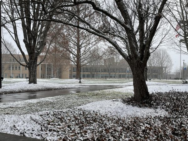 The UNC Asheville quad after a light dusting of snow and rain on Jan. 19. 
